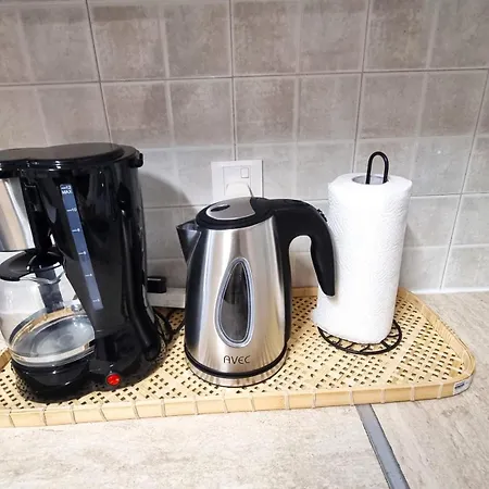 5 Min Walk To Beach, Perfect Seaside Escape 3br Shared Проживание в семье *