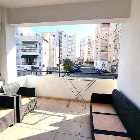5 Min Walk To Beach, Perfect Seaside Escape 3br Shared Kwatera prywatna *