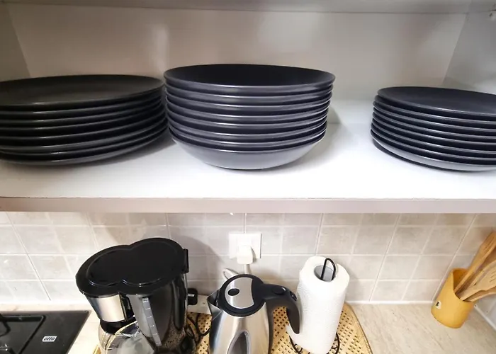 Habitación en casa particular 5 Min Walk To Beach, Perfect Seaside Escape 3br Shared