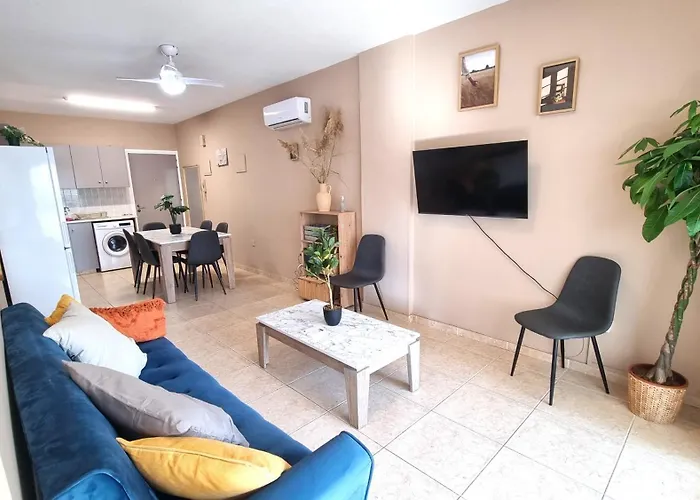 Habitación en casa particular 5 Min Walk To Beach, Perfect Seaside Escape 3br Shared *